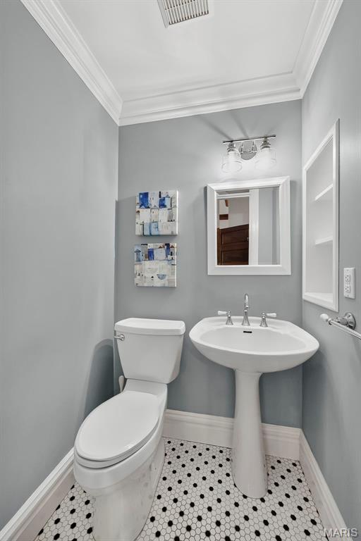 Tuxedo Park - Residential
