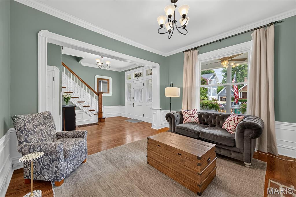 Tuxedo Park - Residential