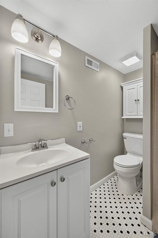 Tuxedo Park - Residential