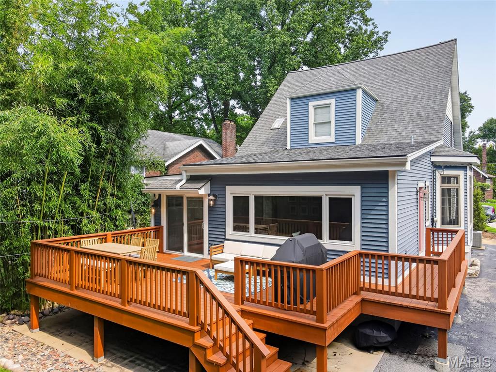 Tuxedo Park - Residential