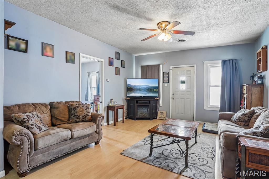 Original Town Huggins Add - Residential