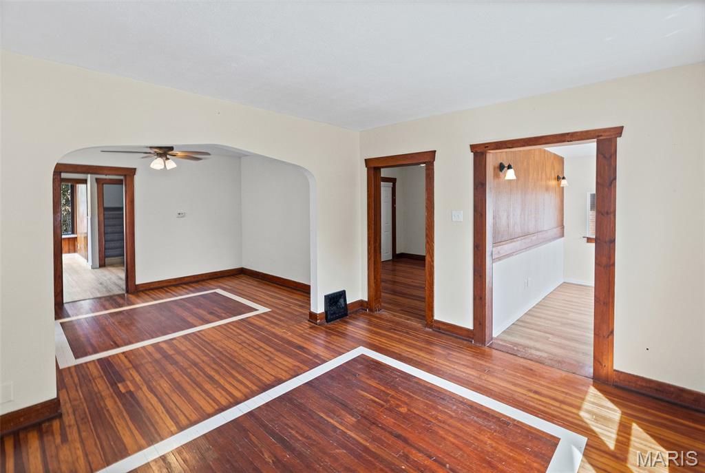 Twelve Oaks - Residential