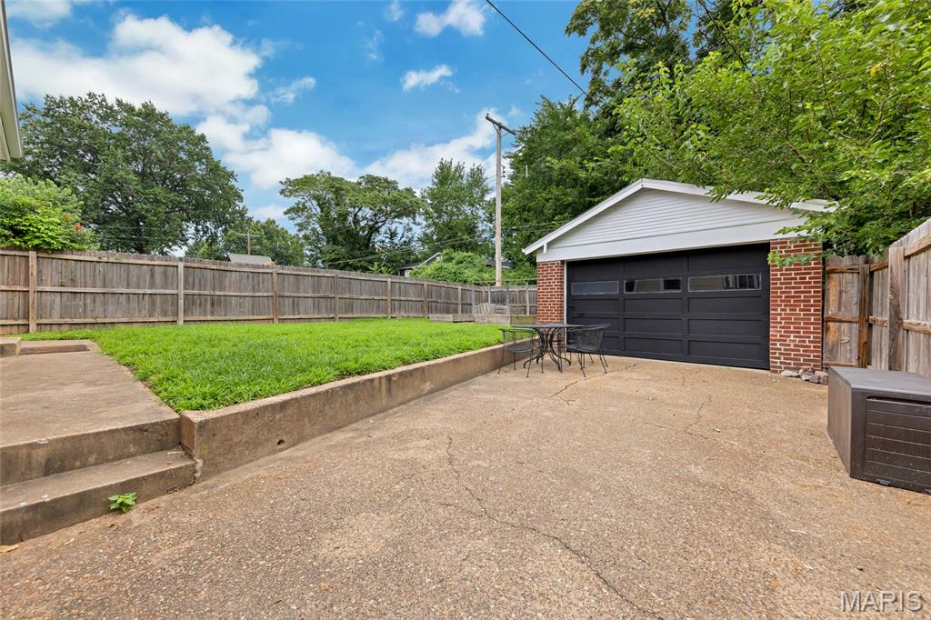 Ivanhoe Place Add - Residential