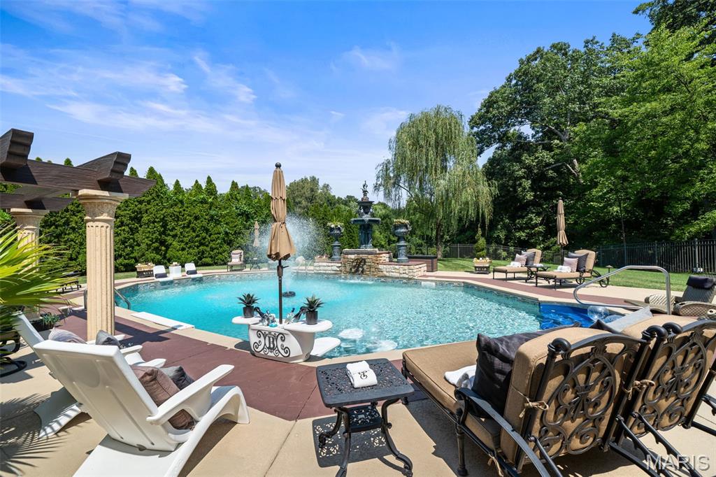 Sunset Ridge - Residential
