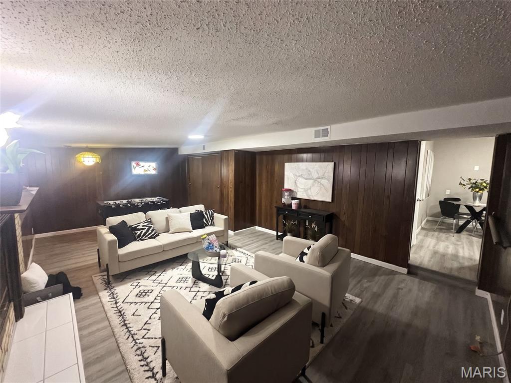 Paddock Hills 14 - Residential