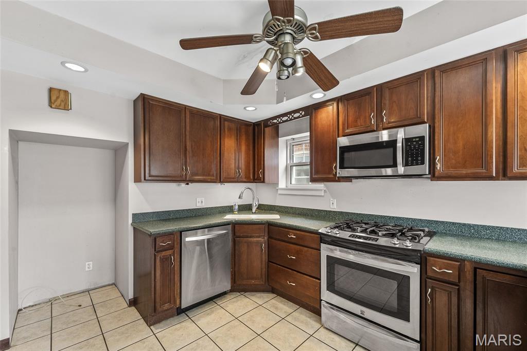 Russell Place Add - Residential