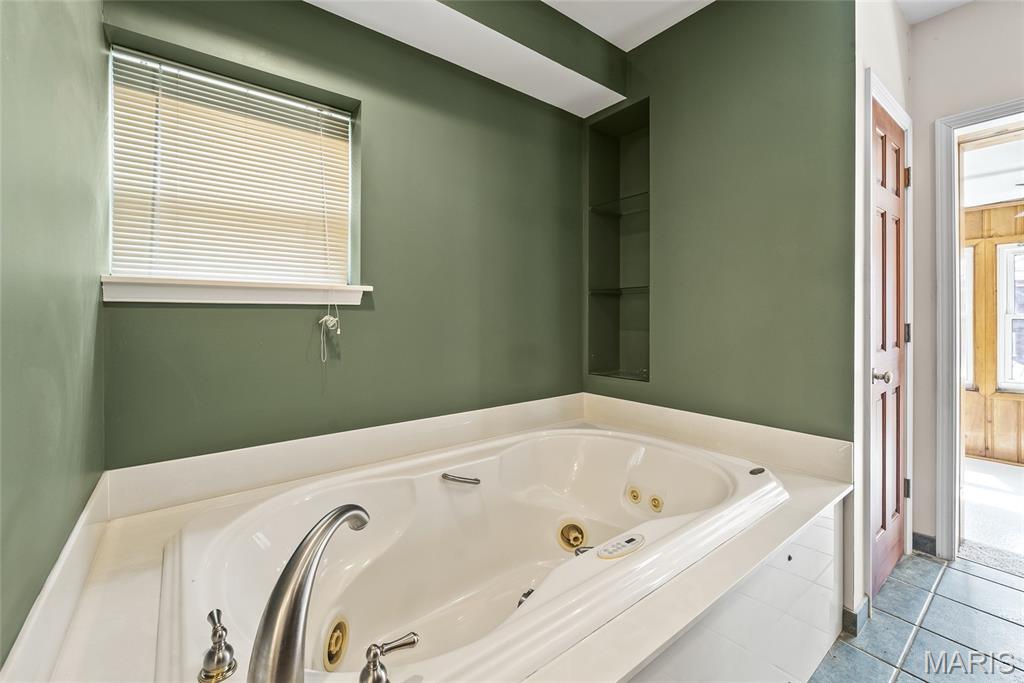 Russell Place Add - Residential