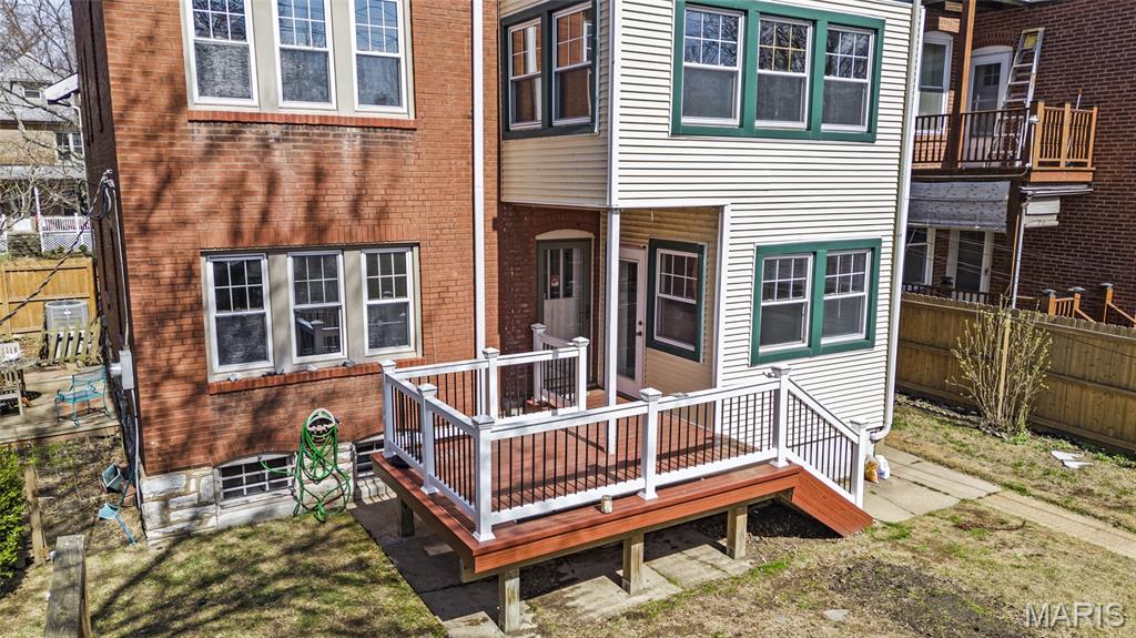 Russell Place Add - Residential
