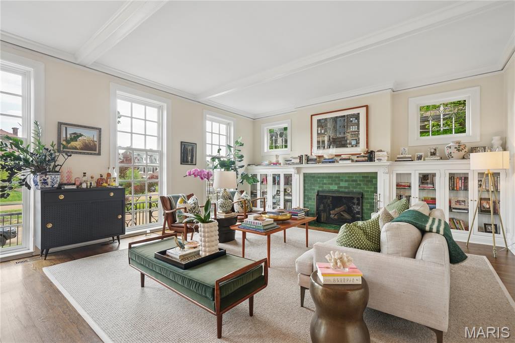 Kingsbury Terrace Add - Residential