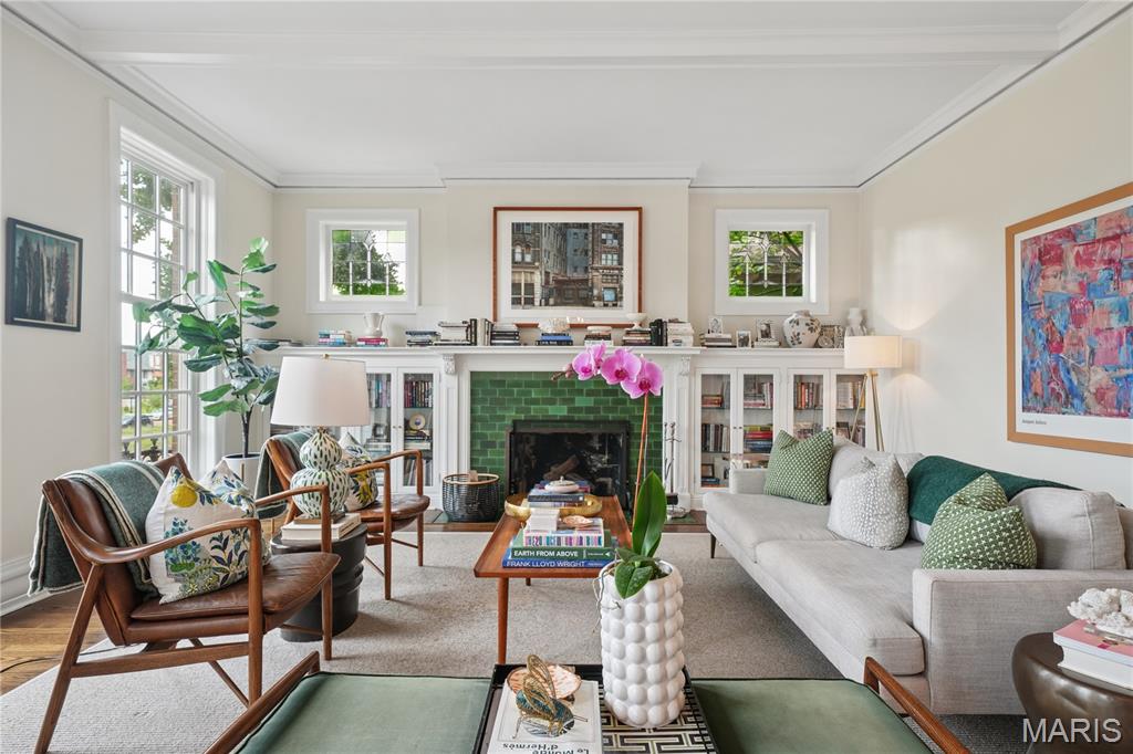 Kingsbury Terrace Add - Residential