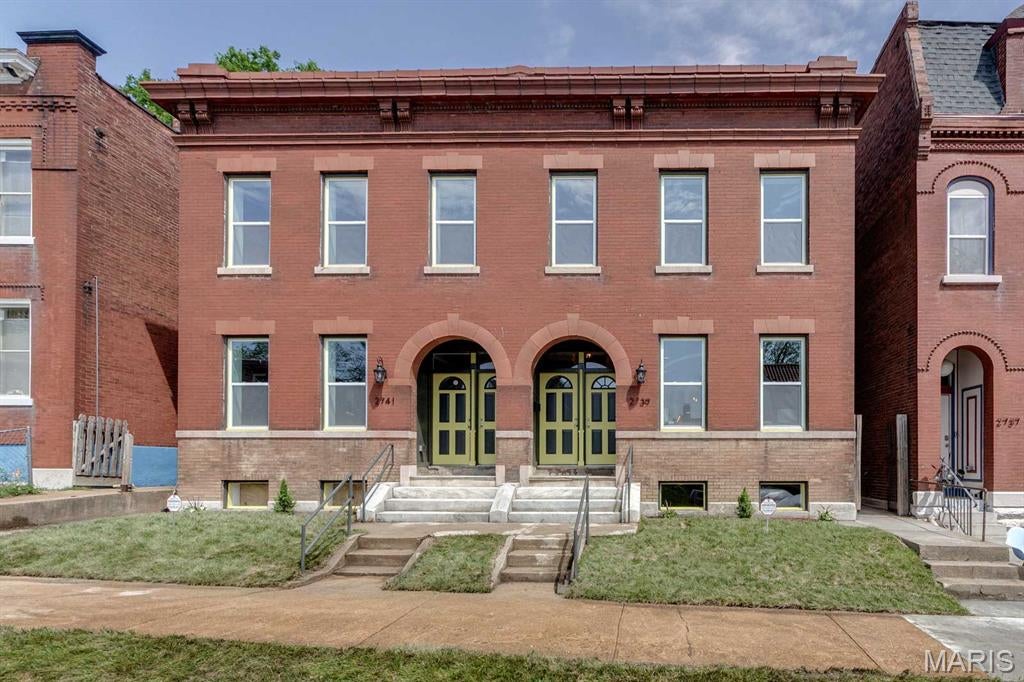 AMAZINGLY Done CLASSIC, Enjoy City Living at its best in a sought after neighborhood. LIMITED OPPORTUNITIES REMAIN to buy into this growing neighborhood! Walk 6 blocks to Beautiful Benton Park or stroll one block south and enjoy family time at local restaurants on Cherokee. Get the charm & ambiance of a historic home with the modern desires, UPDATES & comfort of a new home. 1st Floor is a entertainers DREAM, enjoy entertaining outside with the open parking garage and rear yard. So much more to love here, check out the covered front porch & two rear decks which is perfect for morning coffee! Kitchen has 42" cabinets, granite counters & stainless steel appliances. Updates include a new roof, original hardwood floors, new windows, new plumbing, new water service, new zoned HVAC and new electrical. Ceiling Fans & Recess lighting to suit. All that plus a 2 car garage which perfect during winter for parking. Close to Downtown Business District. FHA READY!! Start your new chapter in a family neighborhood a few steps from the Benton Park.