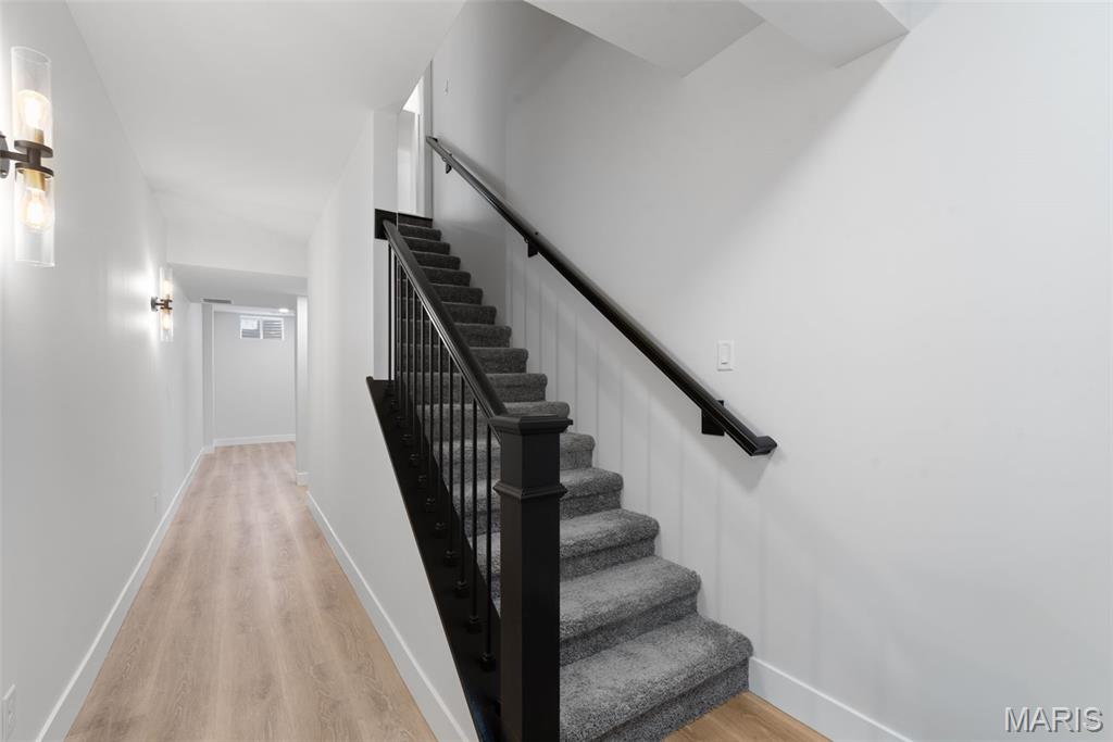 Manors at Lynstone Park - Residential
