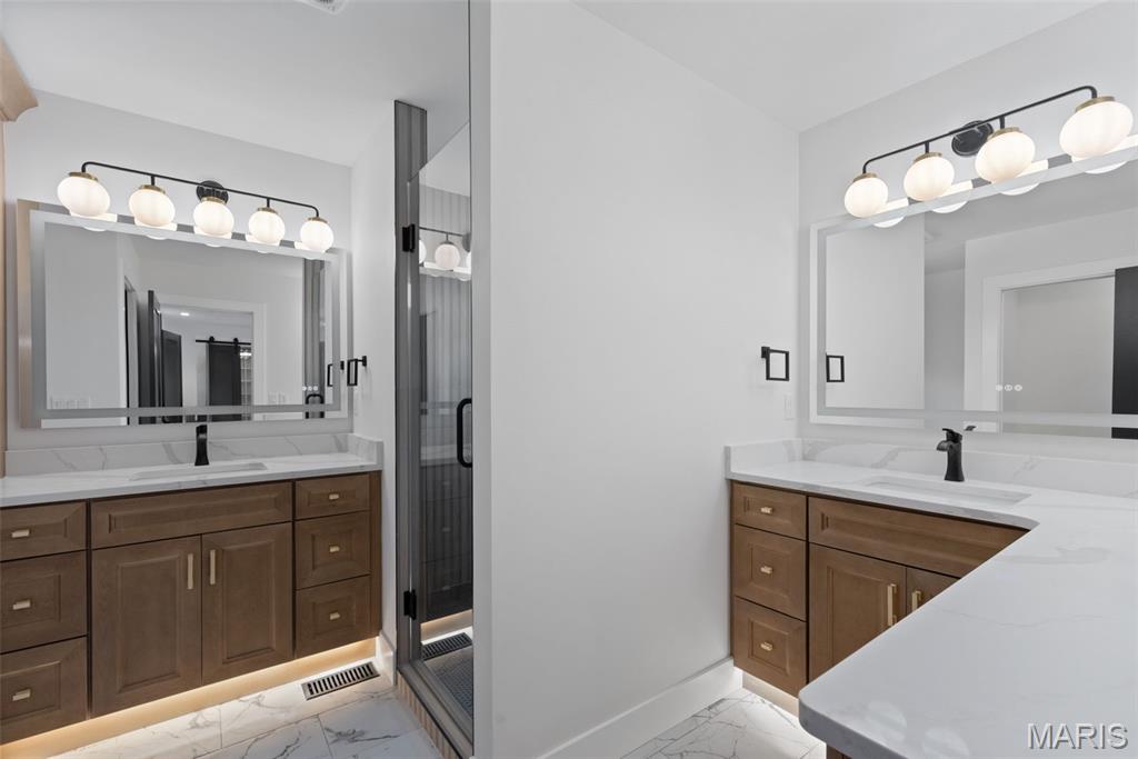 Manors at Lynstone Park - Residential