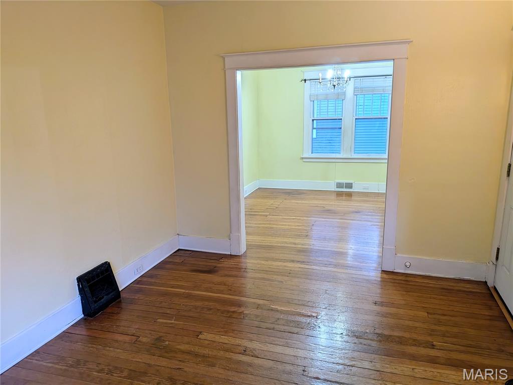 LeClaire - Residential