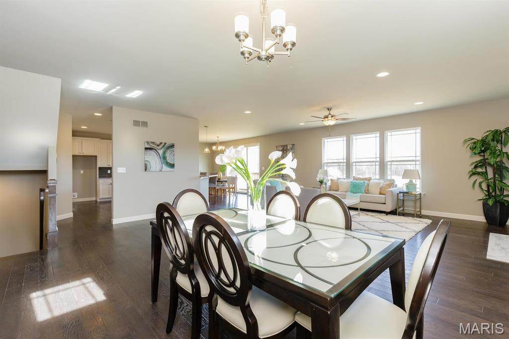 Ryehill Manor - Residential