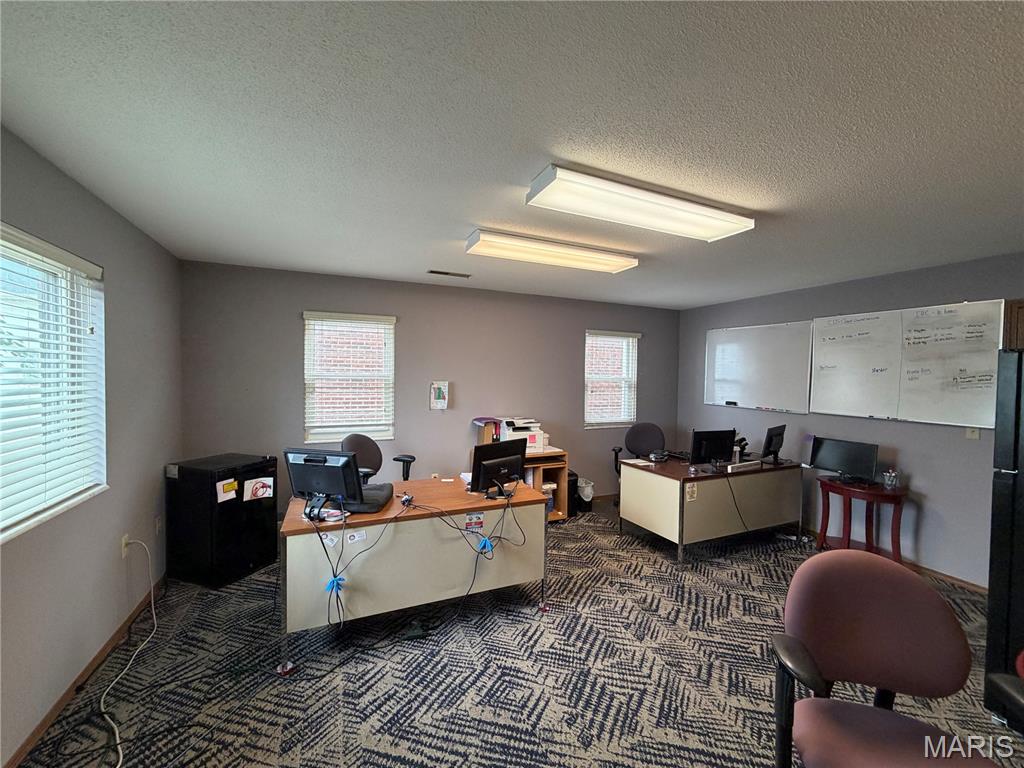 NA - Commercial Lease