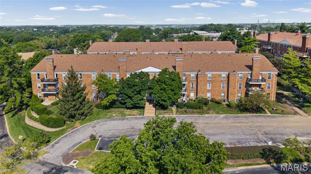 Manor Condo At Oxford Hill The - Residential