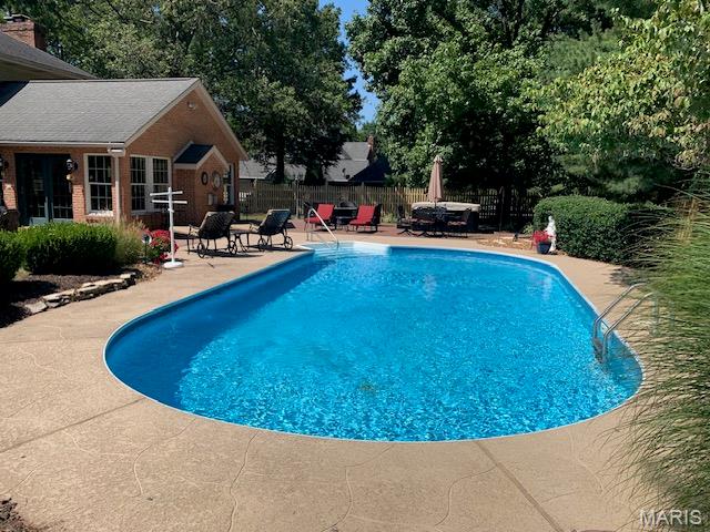 Ravenwood Lake Estates - Residential