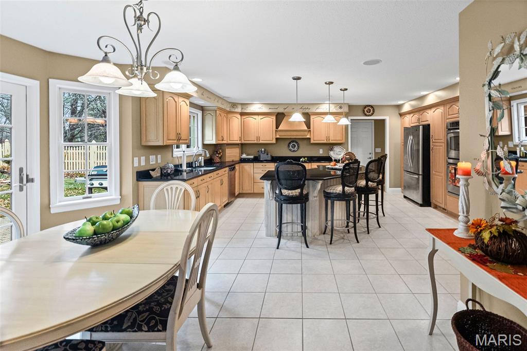 Ravenwood Lake Estates - Residential