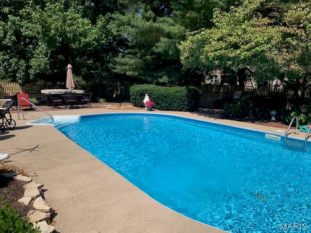 Ravenwood Lake Estates - Residential