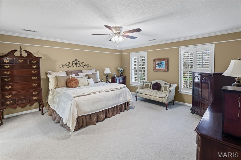 Ravenwood Lake Estates - Residential