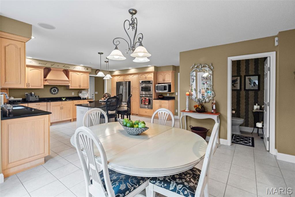 Ravenwood Lake Estates - Residential