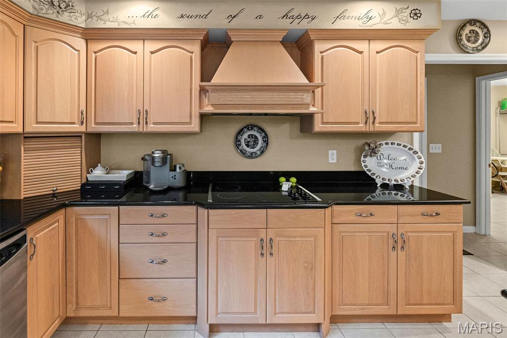 Ravenwood Lake Estates - Residential