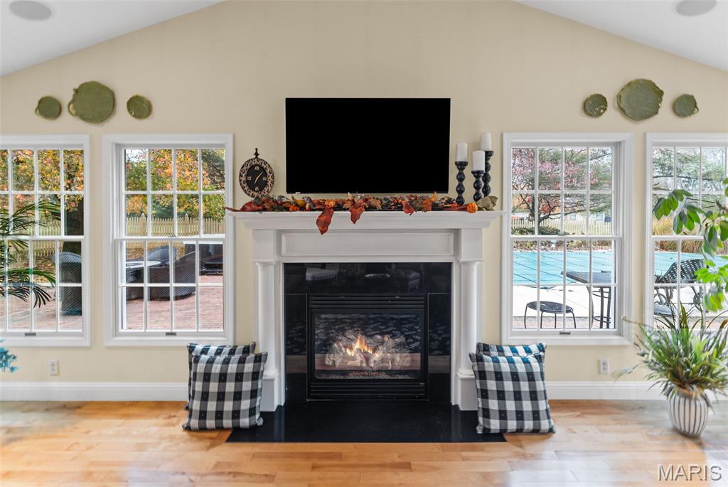 Ravenwood Lake Estates - Residential