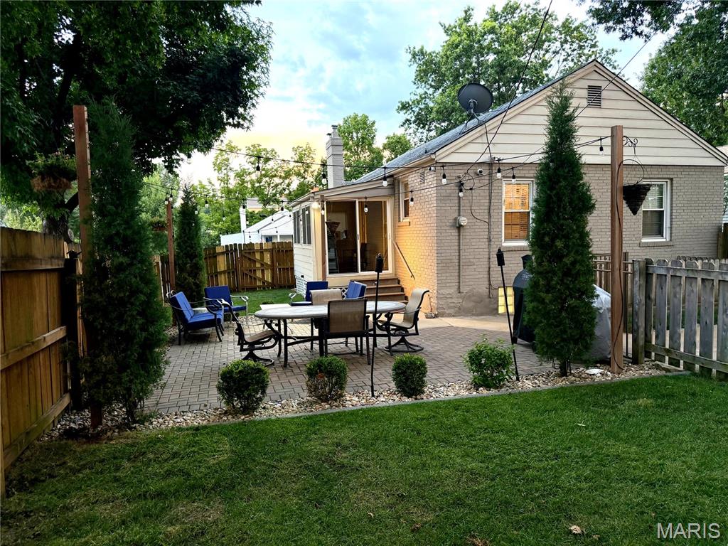 Stratford Lane Add - Residential Lease