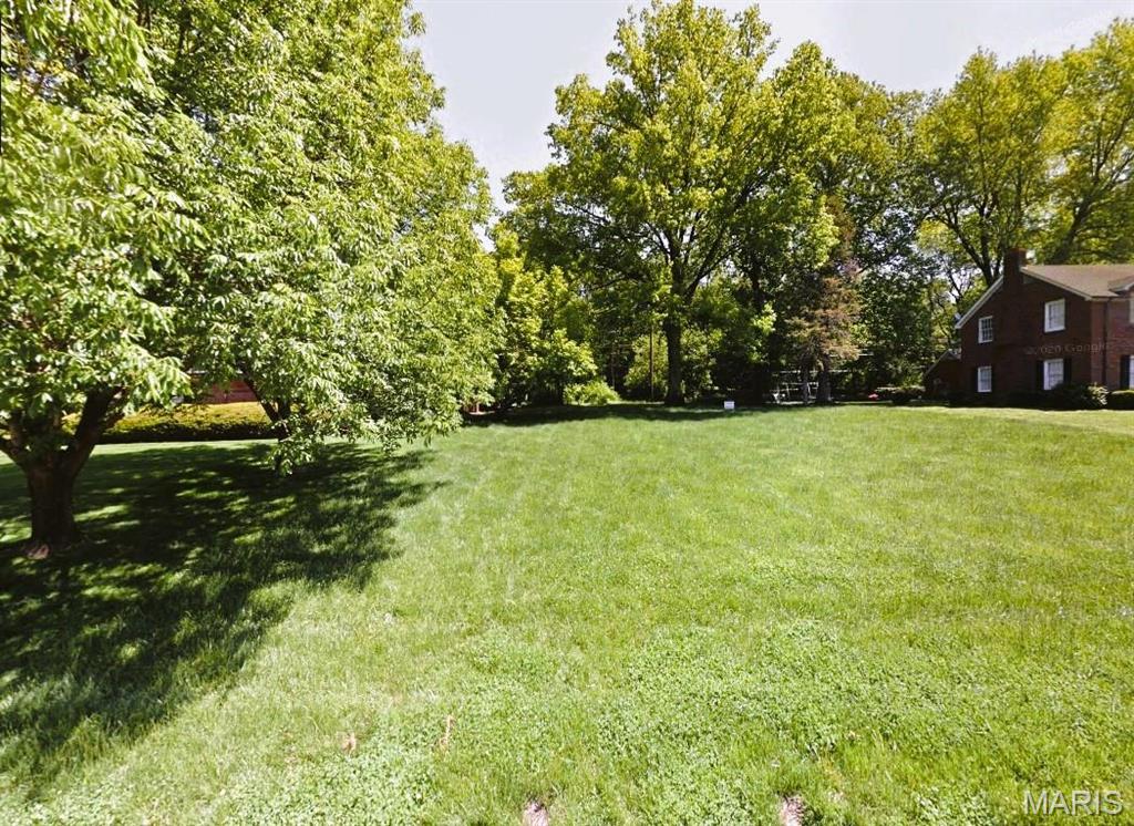Country Club Place - Land
