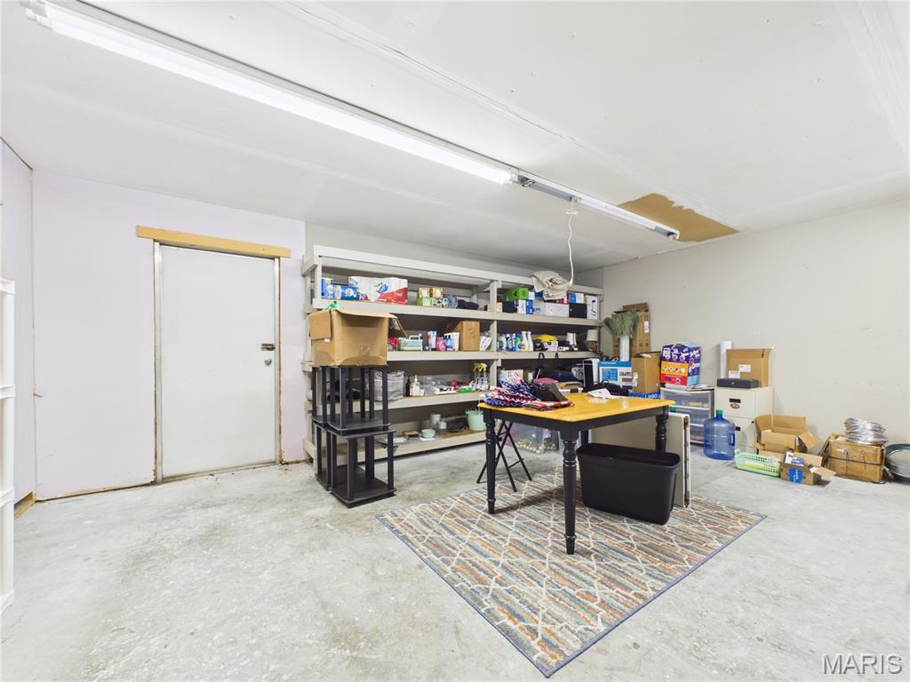 none - Commercial Sale