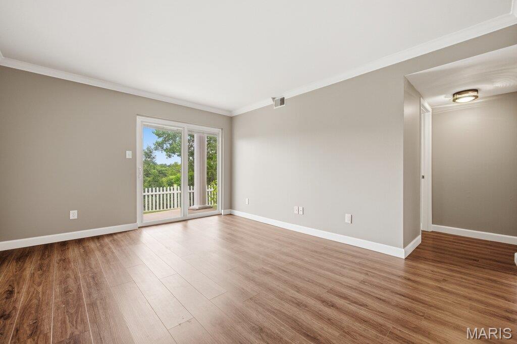 Creve Coeur Crossing Condo - Residential