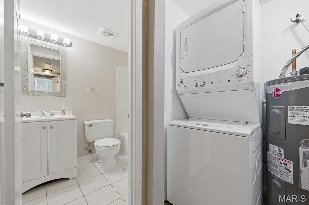 Creve Coeur Crossing Condo - Residential