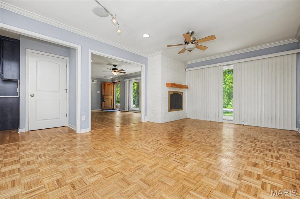 Tanglewood 4 - Residential