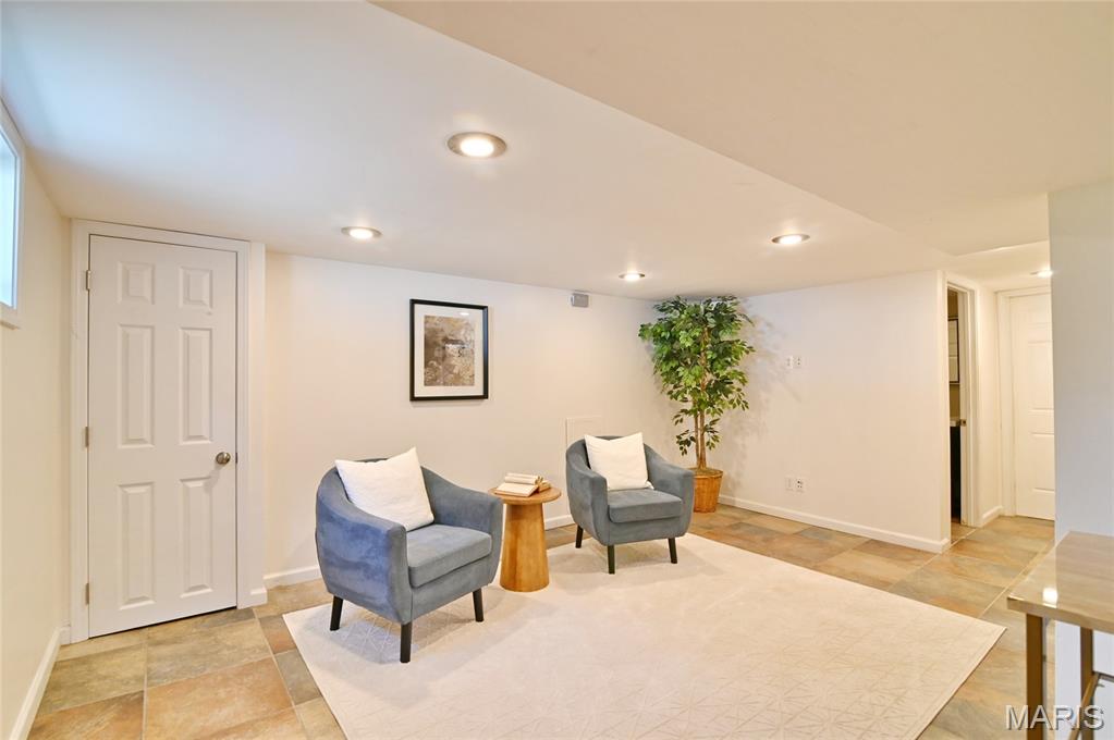 High School Lane - Residential
