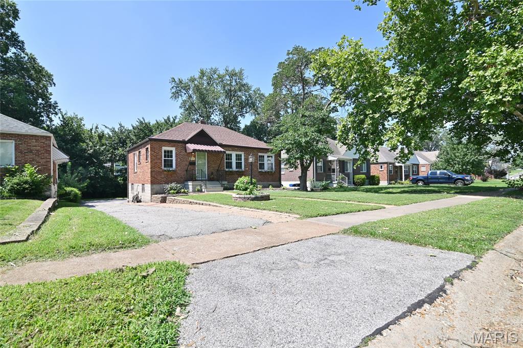 High School Lane - Residential