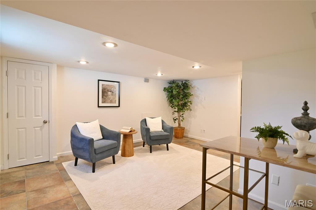 High School Lane - Residential