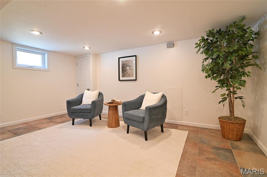 High School Lane - Residential