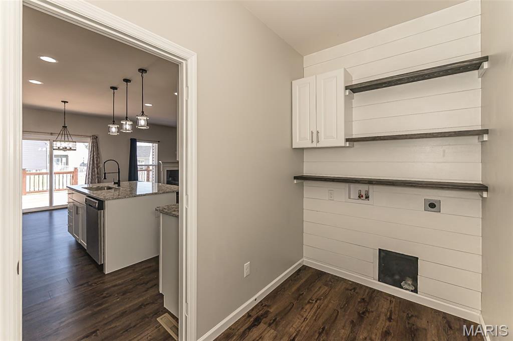 Fox Ridge #7 - Residential