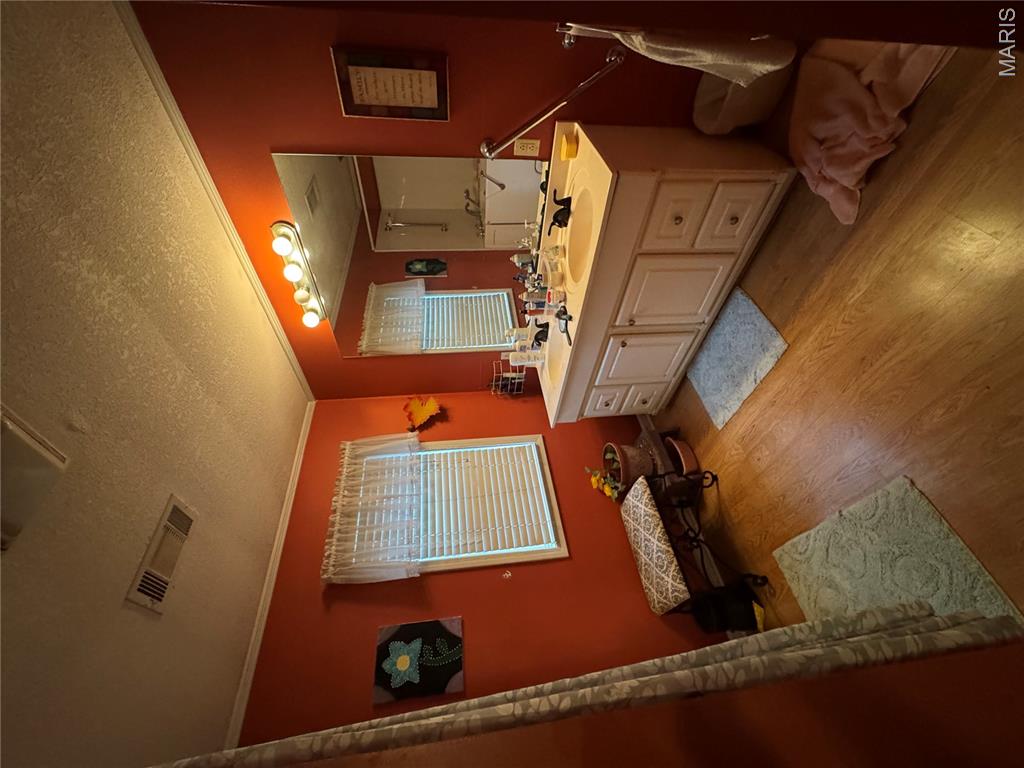Stevens #4 - Residential