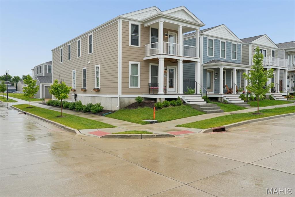 New Town At St Chas #15 - Residential