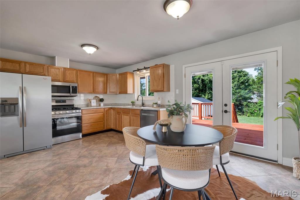 Lechner Place - Residential