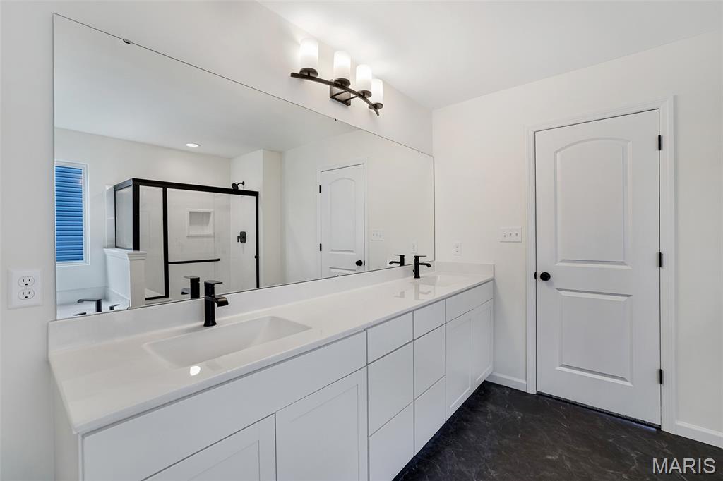 Hawk Ridge 20 - Residential