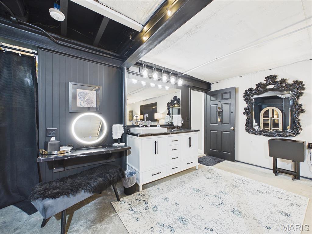 Fairway Estate - Residential