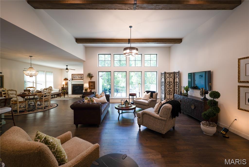 Est At Delcreek Crossing #1 - Residential