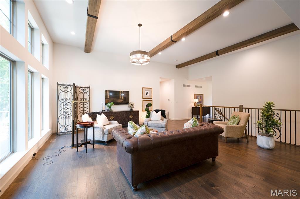 Est At Delcreek Crossing #1 - Residential