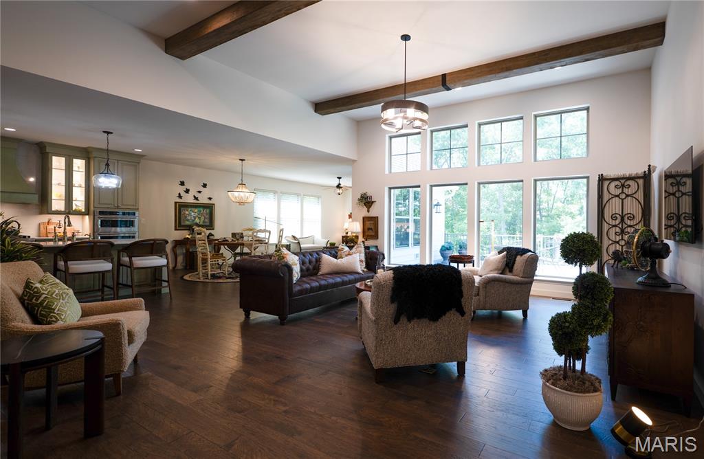 Est At Delcreek Crossing #1 - Residential