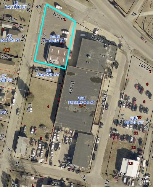 Town/Newtown - Commercial Sale