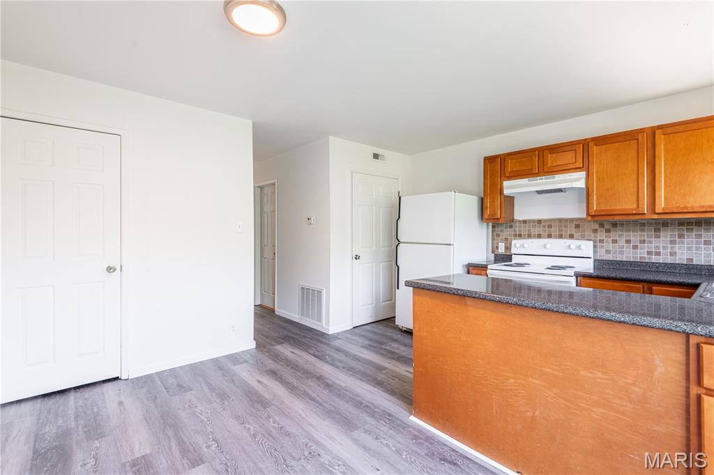 Pembroke Park 01 - Residential Lease