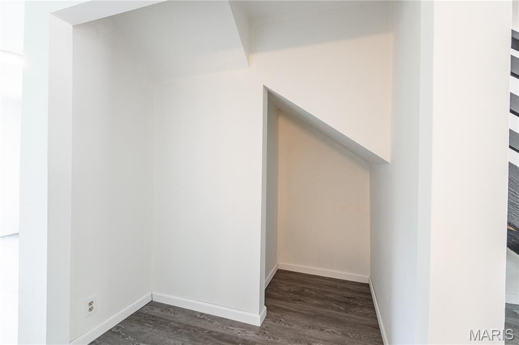 Pembroke Park 01 - Residential Lease